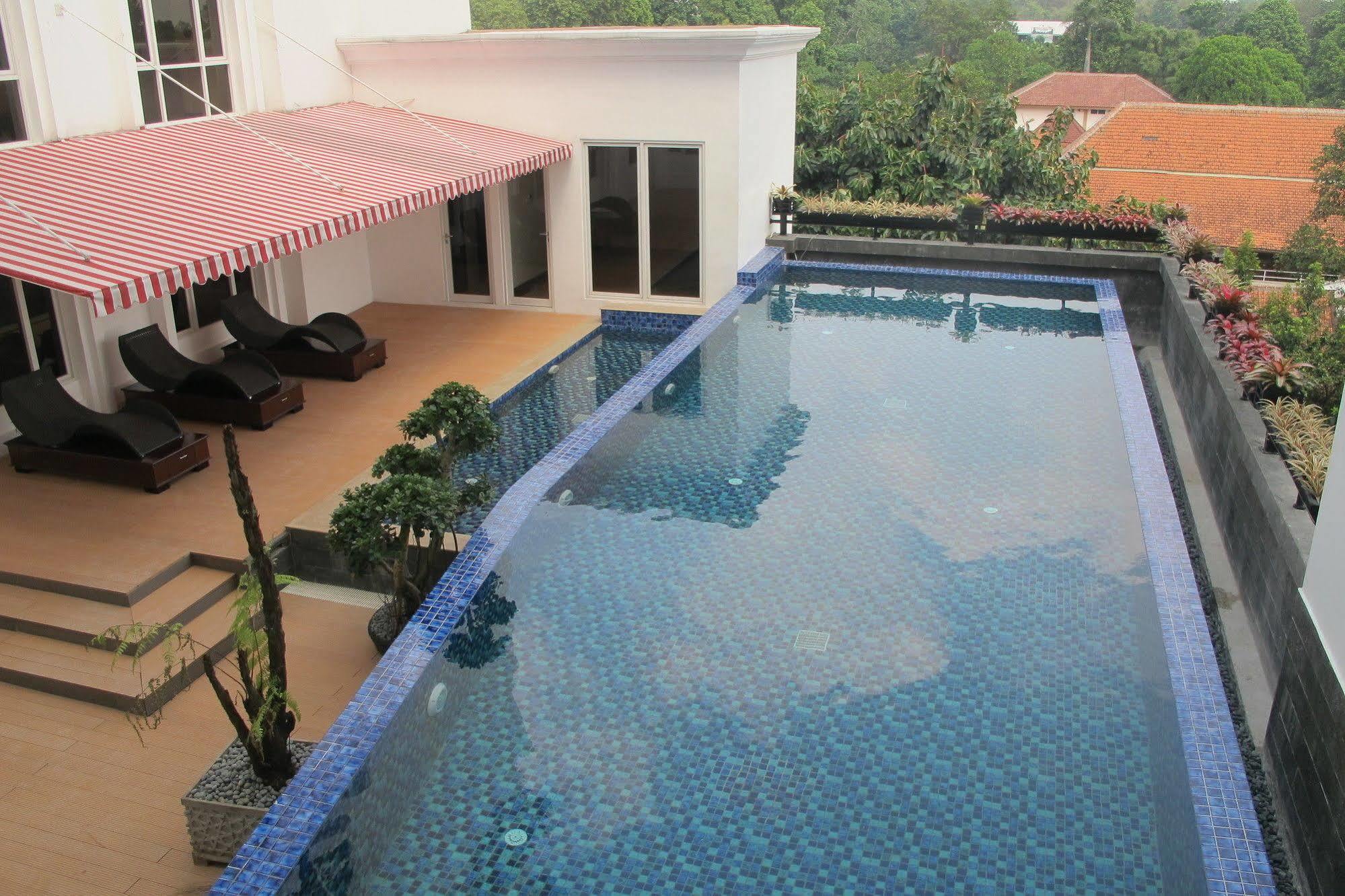 The Sahira Hotel Syariah Bogor Exteriér fotografie
